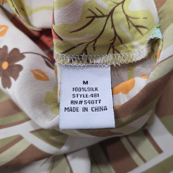 CAbi 100% Silk Floral Geometric Pattern Tie Front Kimono Size Medium - Picture 8 of 11